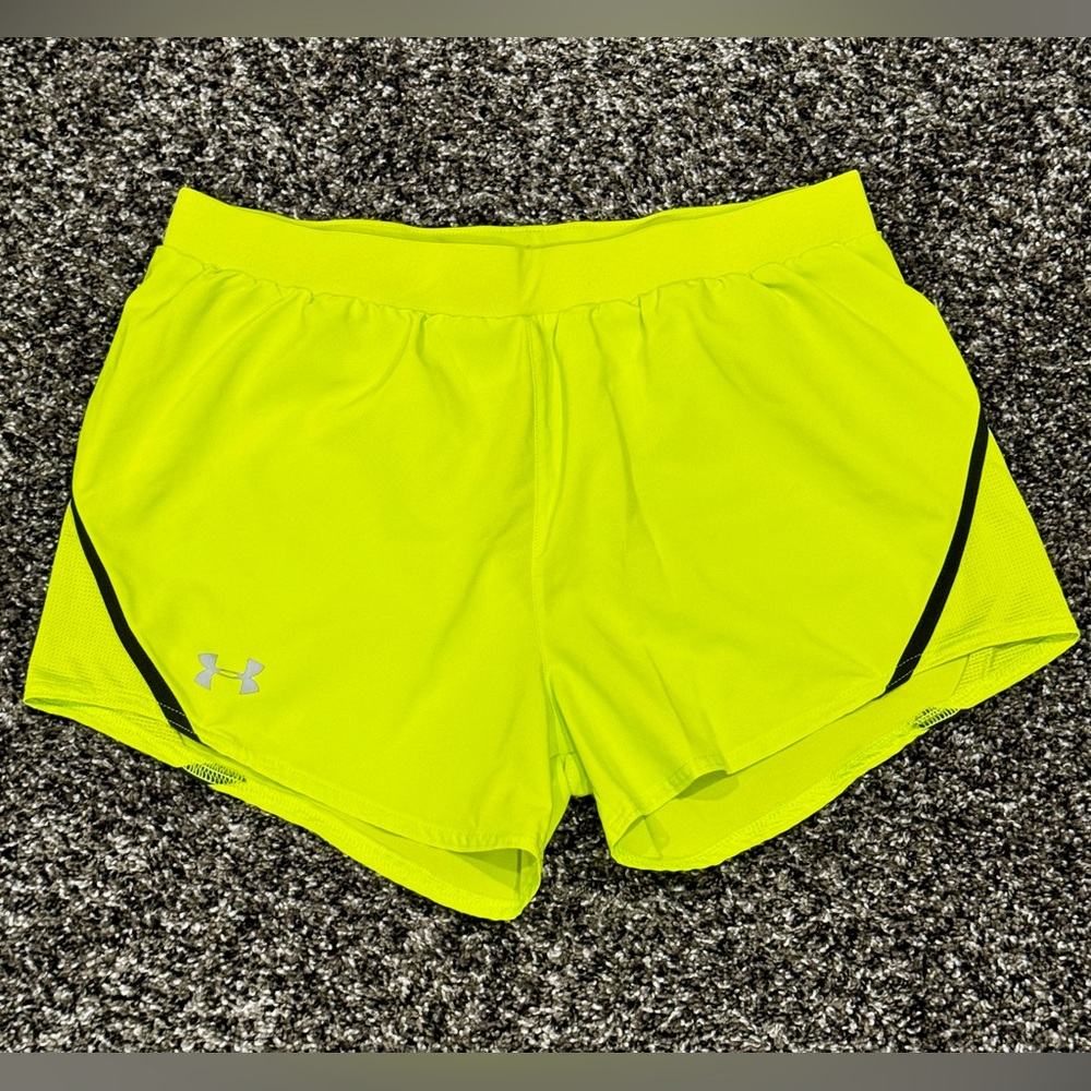 Women’s UA Fly-By 2.0 Shorts
